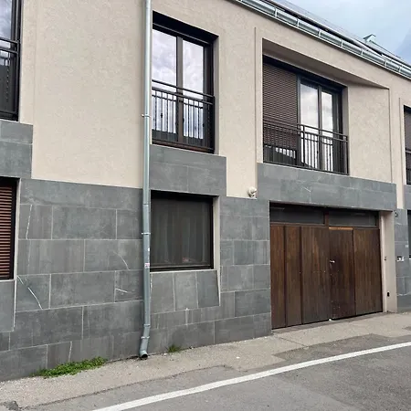 Apartment Garay26 *